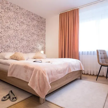 Apart-center Przy Krupowkach Apartman *